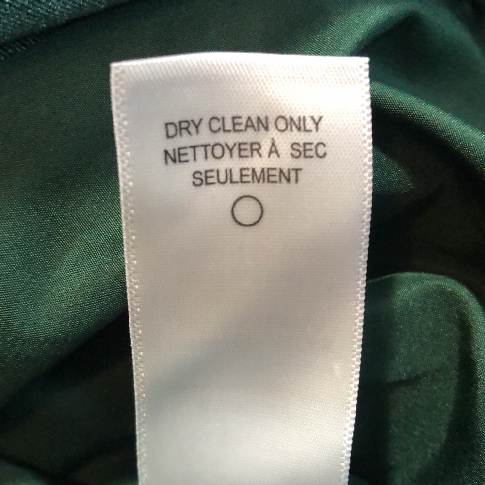 Ricki's Green Velvet Fitted Blazer - Picture 15 of 17